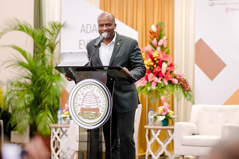 圣基茨和尼維斯移民局局長即將蒞臨洲際移民！